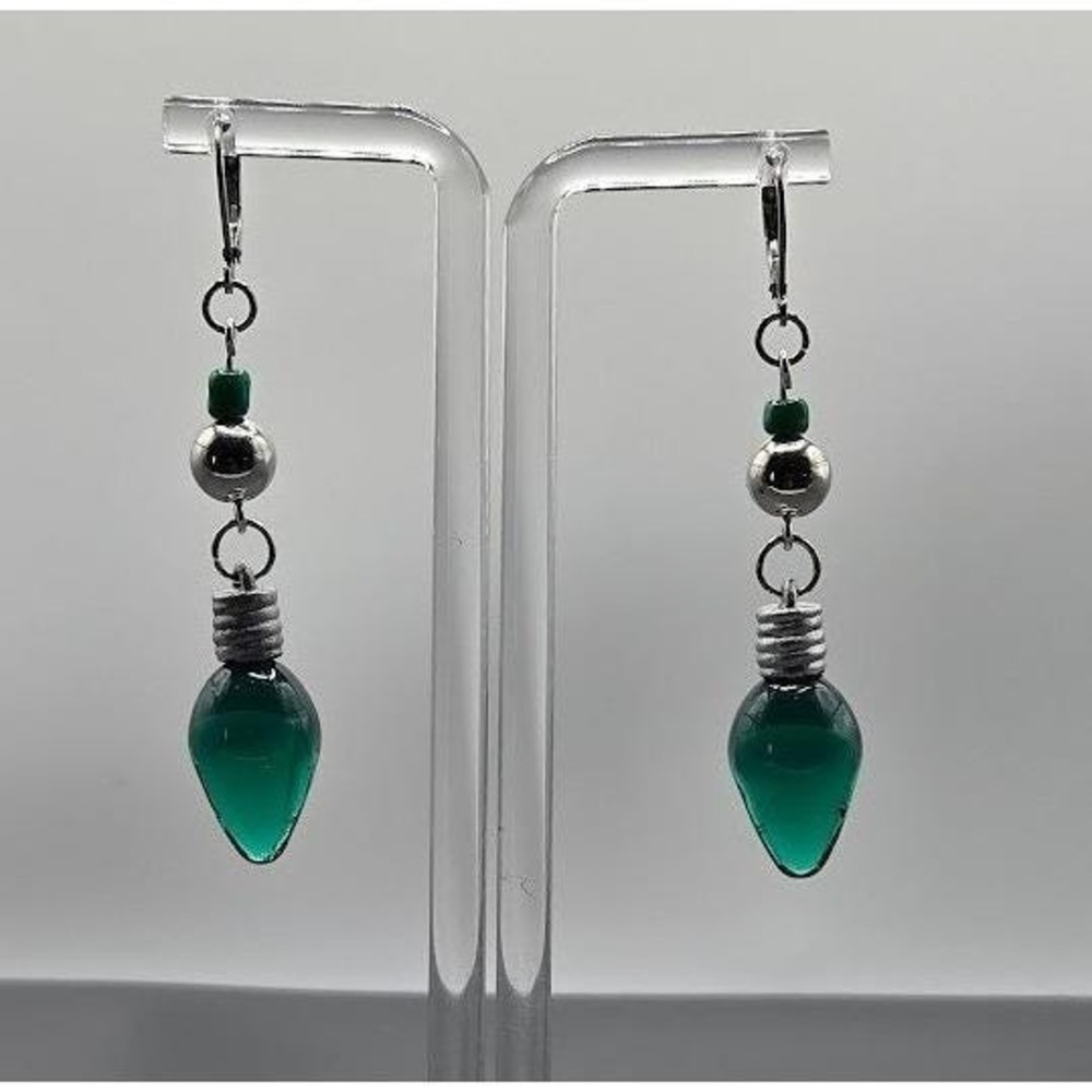 Handmade Earrings Green Christmas Light Dangle Drop Silver Tone Leverback